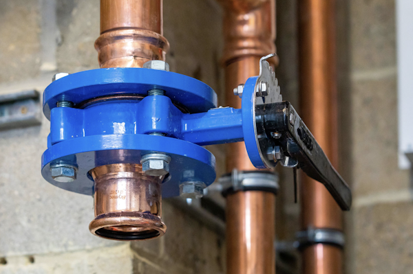 Brymec Heavy Duty Steel Press Installation. Copper pipes.